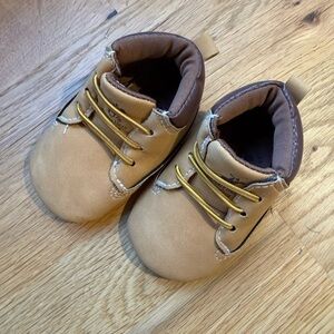 Beverly Hills Polo Club Tan Baby Shoes with Gold Laces